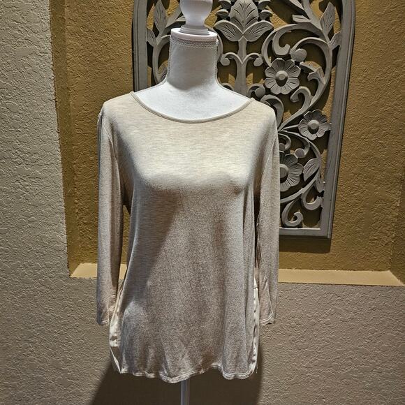 Pebble & Stone S Pleated Back Top Beige Boho Chic Minimalist Chic Layered Blouse - Picture 3 of 11